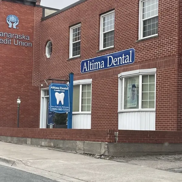 Storefront of Altima Dental Centre