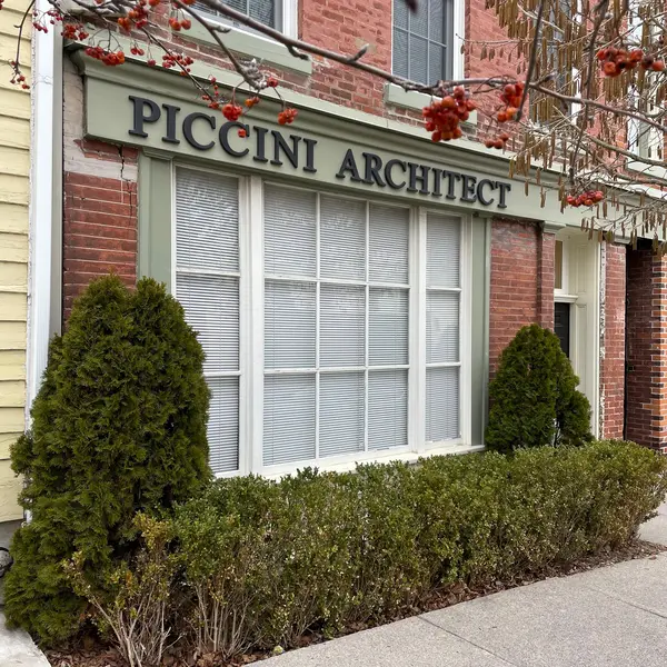 Storefront of Piccini Architect
