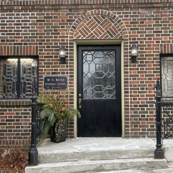 Storefront of Ross Funeral Chapel