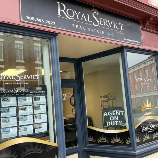 Storefront of Royal Service